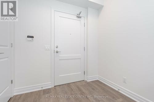 1210 - 30 Elm Drive, Mississauga, ON - Indoor Photo Showing Other Room