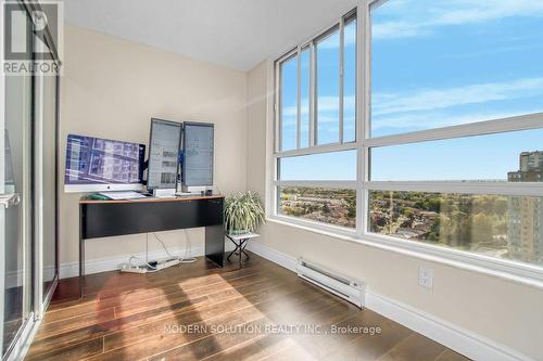 1504 - 250 Webb Drive, Mississauga, ON - Indoor Photo Showing Other Room