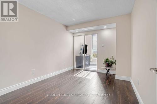 1504 - 250 Webb Drive, Mississauga, ON - Indoor Photo Showing Other Room