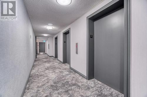 1504 - 250 Webb Drive, Mississauga, ON - Indoor Photo Showing Other Room