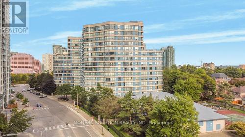 1504 - 250 Webb Drive, Mississauga, ON - Outdoor With Facade