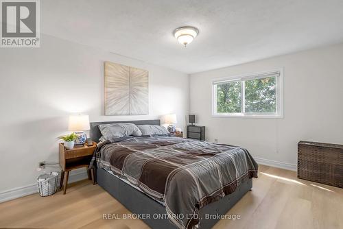 20 Rawling Crescent, Brampton, ON - Indoor Photo Showing Bedroom