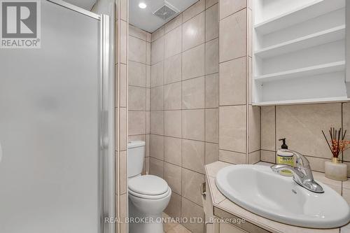 20 Rawling Crescent, Brampton, ON - Indoor Photo Showing Bathroom