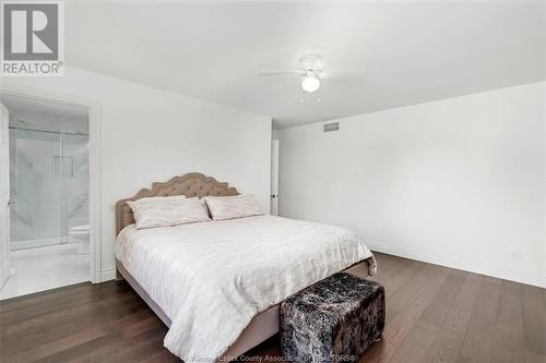 2850 Mangin Crescent, Windsor, ON - Indoor Photo Showing Bedroom