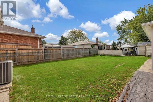 812 Tenth Avenue, Hamilton, ON - Outdoor With Backyard