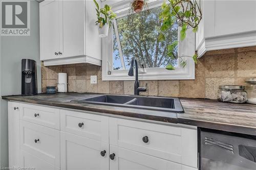 12 Mcnab Place, Caledonia, ON - Indoor Photo Showing Kitchen With Double Sink