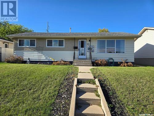 105 Howell Avenue, Saskatoon, SK - Outdoor