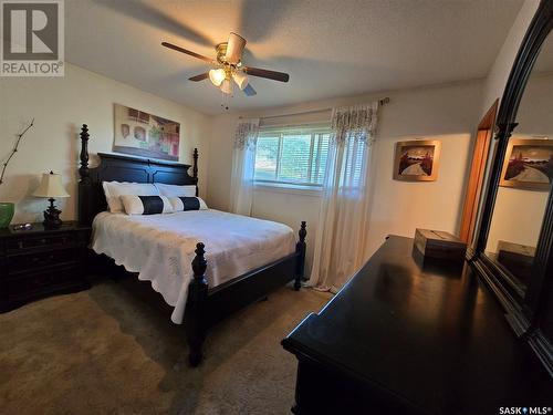 105 Howell Avenue, Saskatoon, SK - Indoor Photo Showing Bedroom