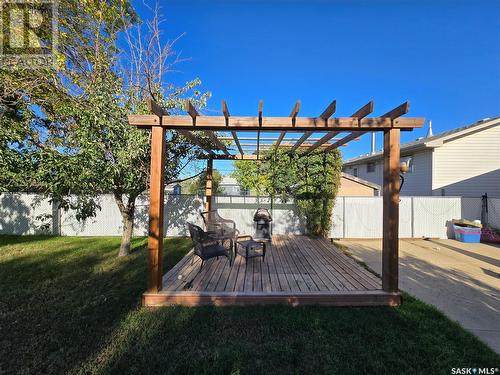 105 Howell Avenue, Saskatoon, SK - Outdoor