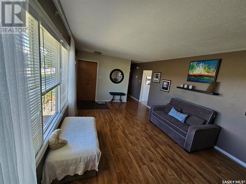 105 Howell Avenue, Saskatoon, SK - Indoor Photo Showing Other Room