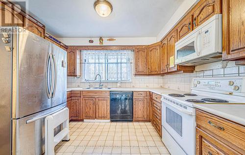 8 - 1370 Fieldlight Boulevard, Pickering (Liverpool), ON - Indoor Photo Showing Dining Room