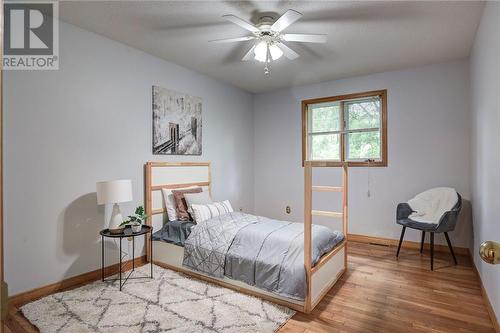 1189 Leedale Avenue, Greater Sudbury, ON - Indoor Photo Showing Bedroom