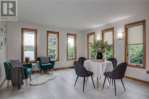 1189 Leedale Avenue, Greater Sudbury, ON - Indoor Photo Showing Dining Room