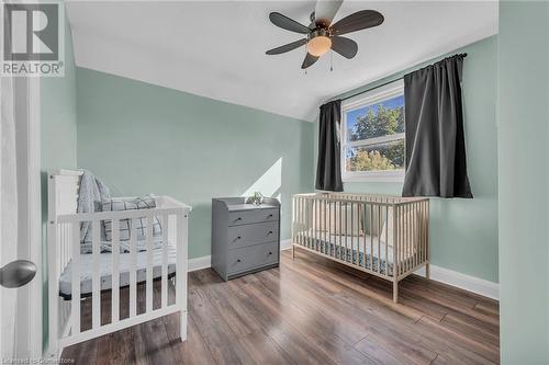 10 Roxborough Avenue, Hamilton, ON - Indoor Photo Showing Bedroom