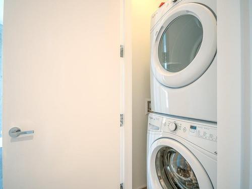 Salle de lavage - 3404-405 Rue De La Concorde, Montréal (Ville-Marie), QC - Indoor Photo Showing Laundry Room