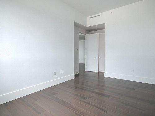 Master bedroom - 3404-405 Rue De La Concorde, Montréal (Ville-Marie), QC - Indoor Photo Showing Other Room