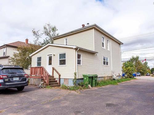 16 Pictou Road, Bible Hill, NS 