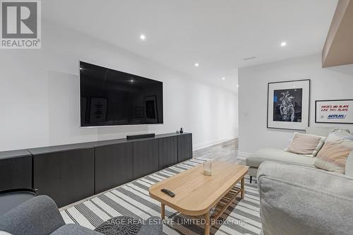 152 Rhodes Avenue, Toronto, ON - Indoor Photo Showing Living Room