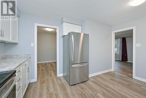 116 Burbank Crescent, Orangeville, ON - Indoor Photo Showing Kitchen With Stainless Steel Kitchen