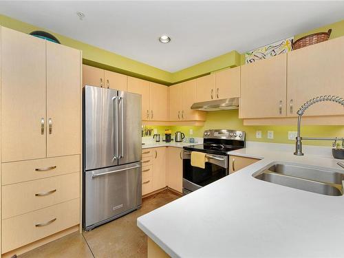 105-90 Regatta Landing, Victoria, BC - Indoor Photo Showing Kitchen With Double Sink