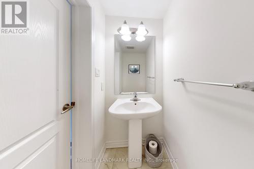 51 Frederick Wilson Avenue, Markham, ON - Indoor Photo Showing Bathroom