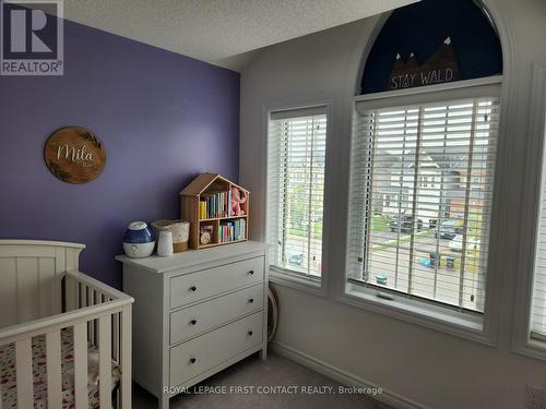 140 Mount Crescent, Essa, ON - Indoor Photo Showing Bedroom