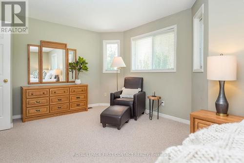 224 Livingstone Street W, Barrie, ON - Indoor Photo Showing Bedroom