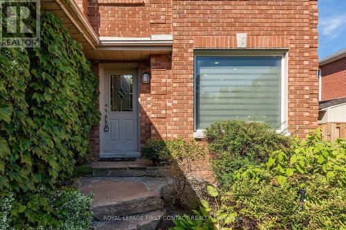 224 Livingstone Street W, Barrie, ON - Outdoor