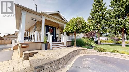 516 Mayzel Road, Burlington, ON - Outdoor With Deck Patio Veranda