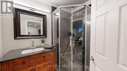 516 Mayzel Road, Burlington, ON - Indoor Photo Showing Bathroom