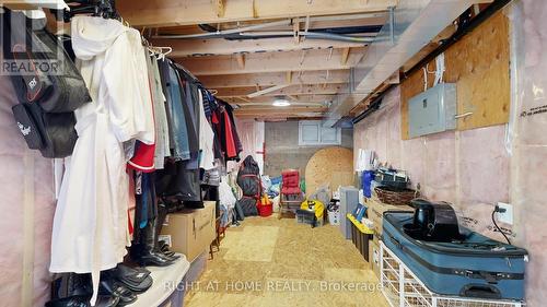 516 Mayzel Road, Burlington, ON - Indoor With Storage