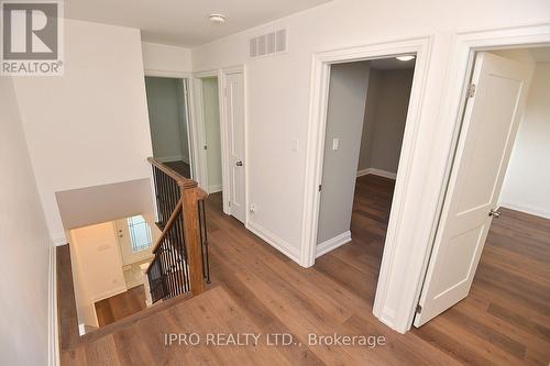 1420 Chalice Crescent, Mississauga, ON - Indoor Photo Showing Other Room