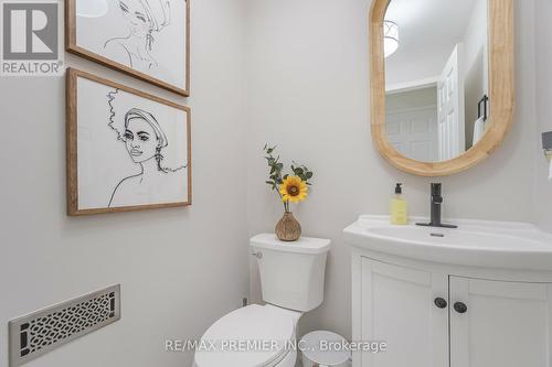 37 Furrows End, Brampton, ON - Indoor Photo Showing Bathroom