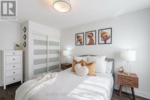 37 Furrows End, Brampton, ON - Indoor Photo Showing Bedroom