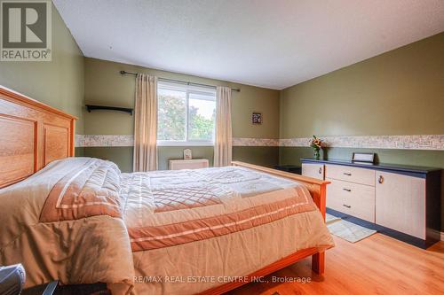 14 Lewis Crescent, Kitchener, ON - Indoor Photo Showing Bedroom