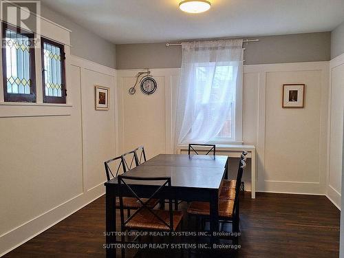 4627 Simcoe Street, Niagara Falls, ON - Indoor Photo Showing Dining Room