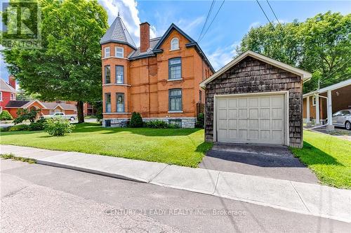 80 Munroe Avenue E, Renfrew, ON - Outdoor With Facade