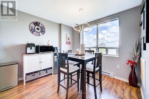 Dining Area - 804 - 76 Base Line Road W, London, ON - Indoor Photo Showing Dining Room