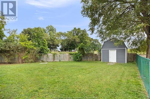 1618 Jefferson, Windsor, ON - Outdoor With Backyard