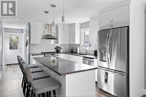 1618 Jefferson, Windsor, ON - Indoor Photo Showing Kitchen With Upgraded Kitchen