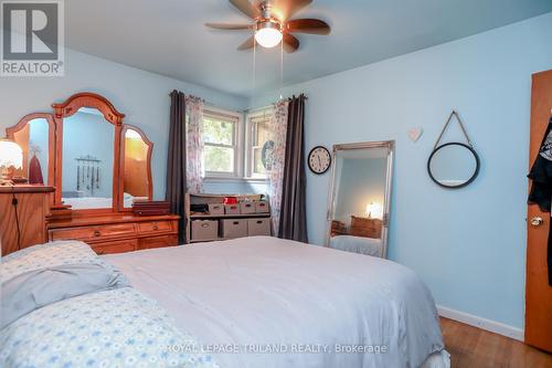 217 Manitoulin Drive, London, ON - Indoor Photo Showing Bedroom