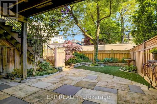 13 Balmoral Avenue, Toronto, ON - Outdoor