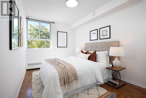 507 - 541 Blackthorn Avenue, Toronto, ON - Indoor Photo Showing Bedroom