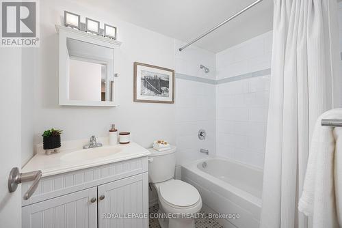 507 - 541 Blackthorn Avenue, Toronto, ON - Indoor Photo Showing Bathroom