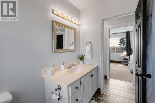 49 Weldon Road, Kawartha Lakes (Lindsay), ON - Indoor Photo Showing Bathroom