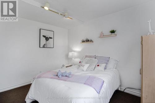 49 Weldon Road, Kawartha Lakes (Lindsay), ON - Indoor Photo Showing Bedroom