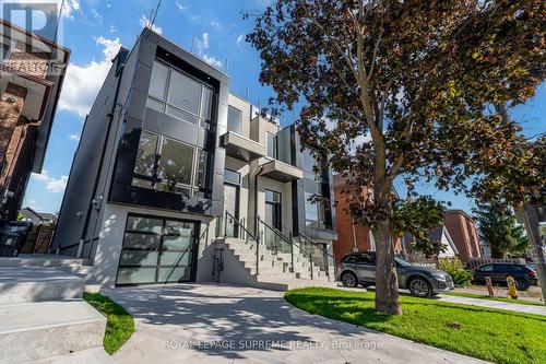 62 Earlsdale Avenue, Toronto, ON - Outdoor With Facade