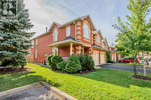 39 - 2022 Atkinson Drive, Burlington, ON - Outdoor