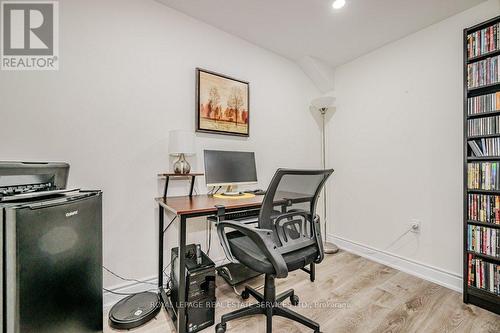 39 - 2022 Atkinson Drive, Burlington, ON - Indoor Photo Showing Office