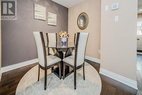 39 - 2022 Atkinson Drive, Burlington, ON - Indoor Photo Showing Dining Room